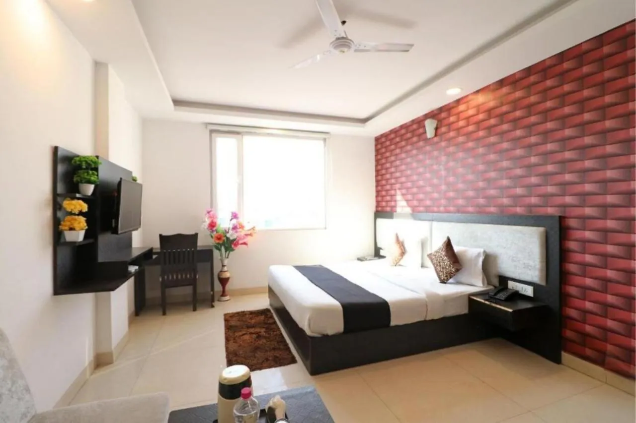 Hotel Grand Olive Near Delhi Airport