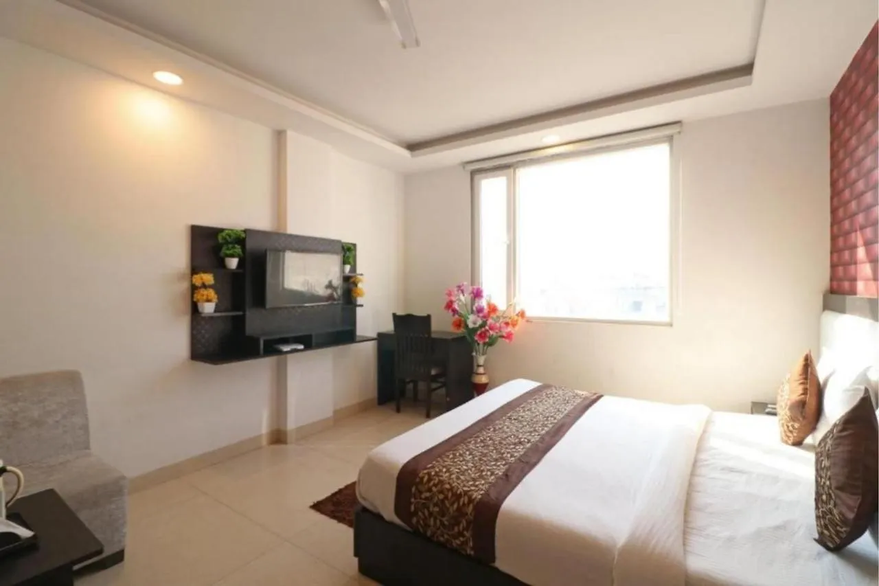 Hotel Grand Olive Near Delhi Airport