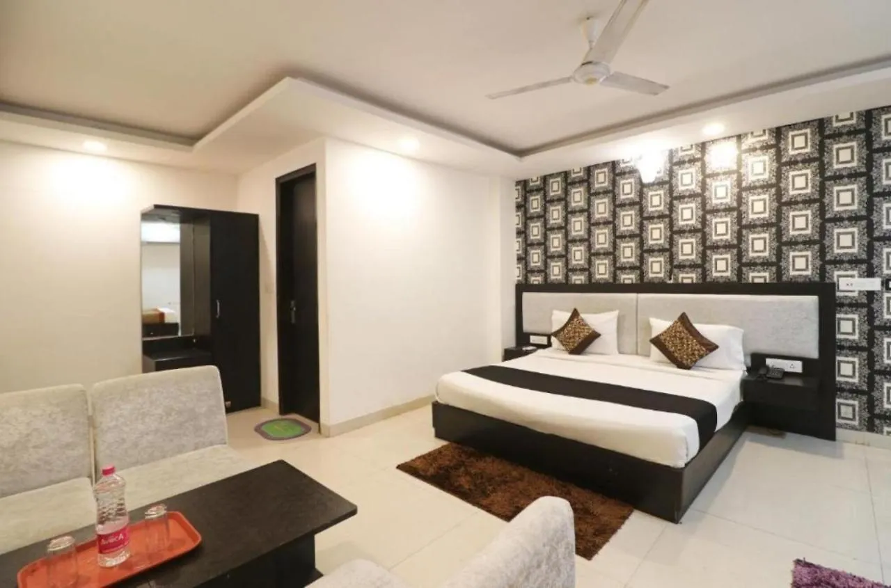 Hotel Grand Olive Near Delhi Airport